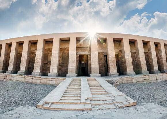 Soma Bay: Dendera And Abydos Day Trip With Lunch