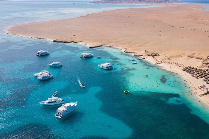 Hurghada: Sunrise Quad Bike Adventure And Giftun Island Snorkeling Trip