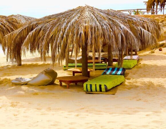 Hurghada: Orange Bay & Paradise Islands Speedboat Trip